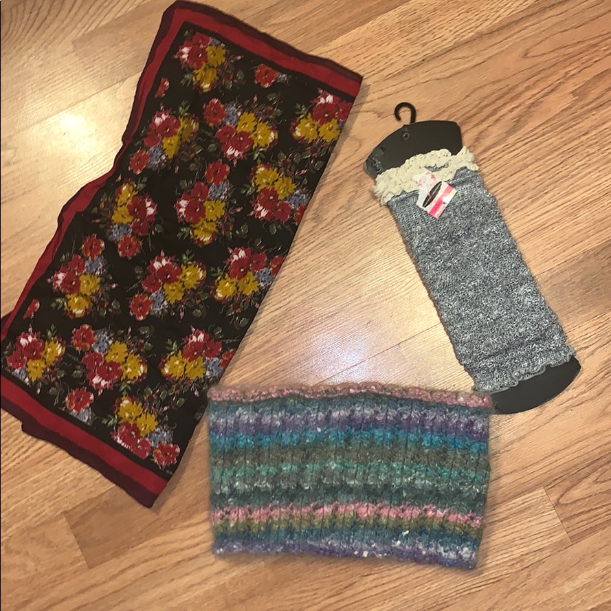Woman's Accessory Bundle!